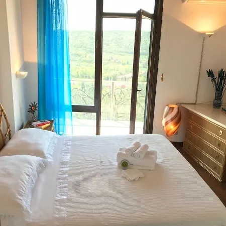 Blackheat Holiday home Costermano