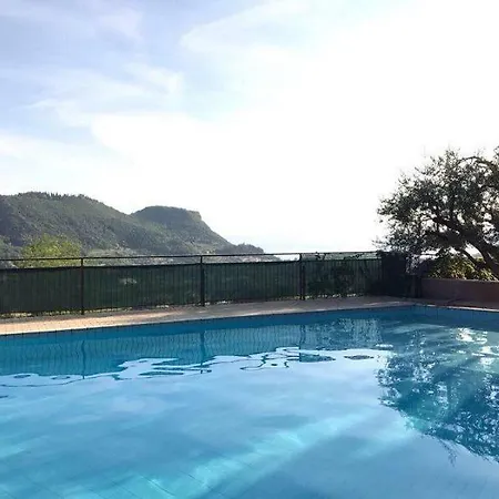 Holiday home Blackheat *